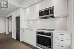 3902E - 1926 LAKE SHORE BOULEVARD W Toronto 