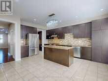 4 INGLESIDE ROAD Brampton 