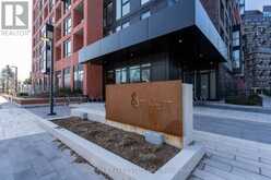 1511 - 8 TIPPETT ROAD Toronto 