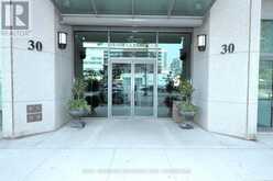 509 - 30 GRAND TRUNK CRESCENT Toronto 