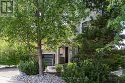 3315 RASPBERRY BUSH TRAIL W Oakville 