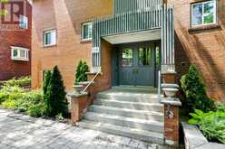 6 - 28 ADMIRAL ROAD Toronto