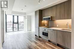 520 - 250 LAWRENCE AVENUE W Toronto