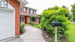 228 BROWNING TRAIL Barrie