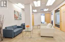 301-Q - 231 OAK PARK BOULEVARD Oakville