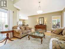 15 TRILLIUM TERRACE Halton Hills