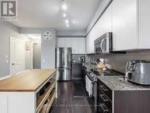 423 - 8 FIELDWAY ROAD Toronto