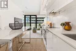 2912 - 185 ROEHAMPTON AVENUE Toronto