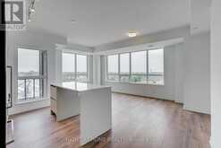 426 - 405 DUNDAS STREET W Oakville