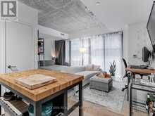 332 - 161 ROEHAMPTON AVENUE Toronto