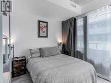 332 - 161 ROEHAMPTON AVENUE Toronto 