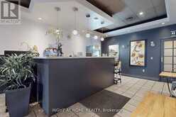 8 - 16925 YONGE STREET Newmarket 