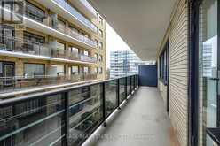 704 - 575 AVENUE ROAD Toronto 