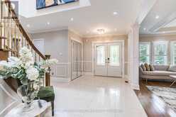 1458 QUEENSBURY CRESCENT Oakville 