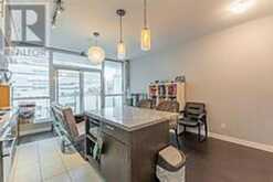 401 - 8 MERCER STREET Toronto 