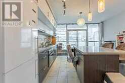 401 - 8 MERCER STREET Toronto 