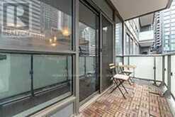 401 - 8 MERCER STREET Toronto 