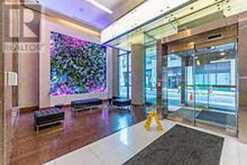 401 - 8 MERCER STREET Toronto 