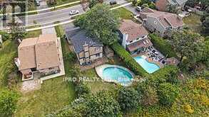 2545 FOLKWAY DRIVE Mississauga 