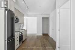 305 - 293 THE KINGSWAY Toronto 