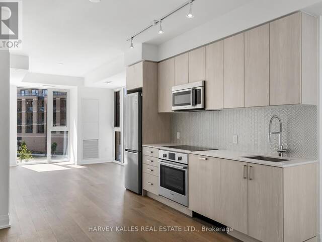 305 - 293 THE KINGSWAY Toronto  Ontario