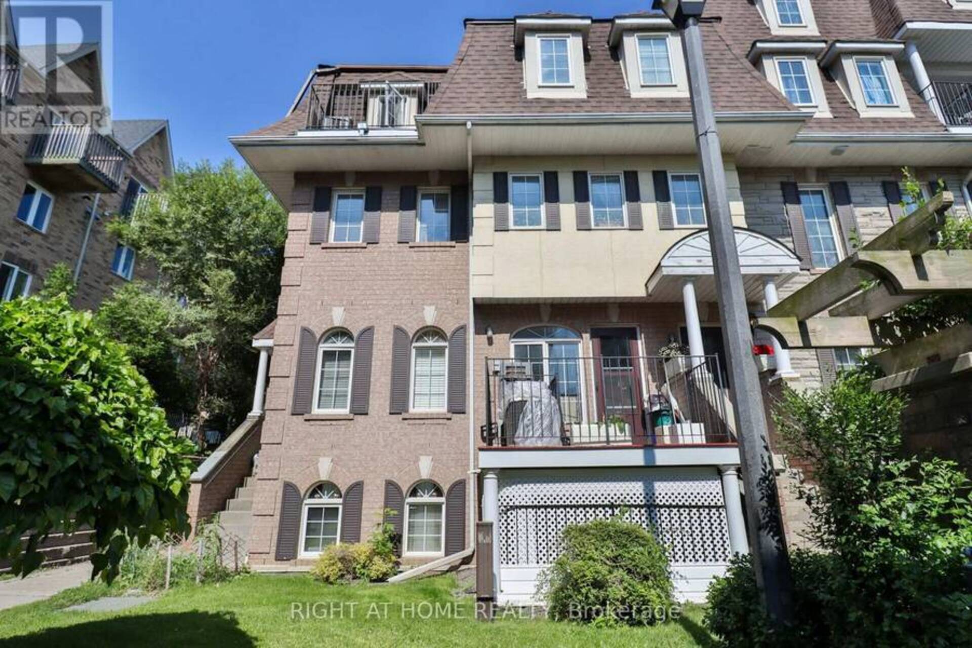 202 - 50 SIDNEY BELSEY CRESCENT Toronto 