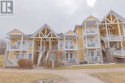 2074/75 - 90 HIGHLAND DRIVE Oro-Medonte