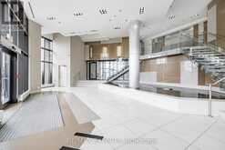 719 - 1060 SHEPPARD AVENUE W Toronto 