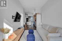 215 - 4208 DUNDAS STREET W Toronto 