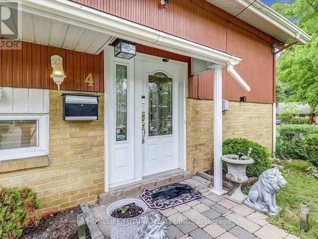 4 NIGHTINGALE PLACE Toronto  Ontario