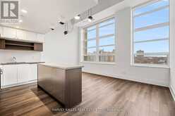 821 - 111 ST CLAIR AVENUE W Toronto