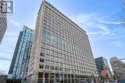 821 - 111 ST CLAIR AVENUE W Toronto 