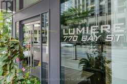 302 - 770 BAY STREET Toronto 