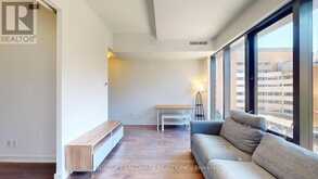 403 - 28 WELLESLEY STREET E Toronto 