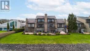 7 - 8 BECK BOULEVARD Penetanguishene