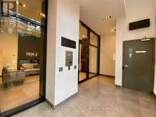 406 - 17 DUNDONALD STREET Toronto 