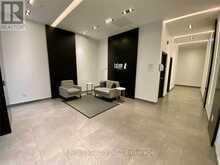 406 - 17 DUNDONALD STREET Toronto 