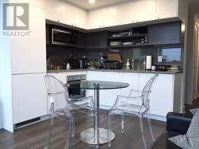 905 - 111 ST CLAIR AVENUE W Toronto  Ontario