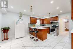 2274 CHAPMAN COURT Pickering