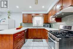 2274 CHAPMAN COURT Pickering 