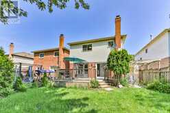 27 SUNBIRD BOULEVARD S Georgina