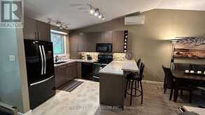 336 - 5 DAWSON DRIVE Collingwood