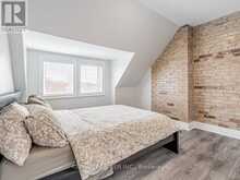 10 ST ANNES ROAD Toronto 