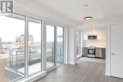 910 - 2525 BATHURST STREET Toronto 