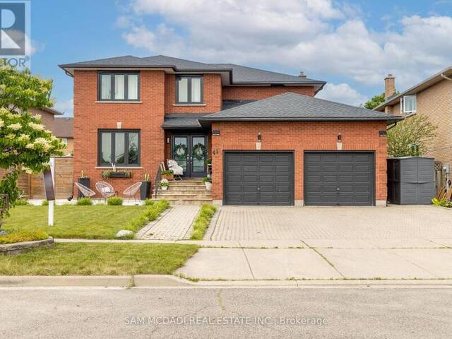 41 REGALVIEW DRIVE Hamilton  Ontario