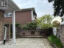 123 CHARTLAND BOULEVARD S Toronto 