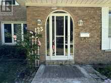 123 CHARTLAND BOULEVARD S Toronto 