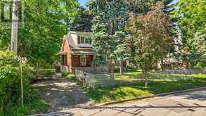 211 BERING AVENUE Toronto