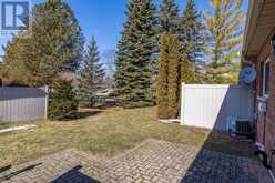 21 CHARLES COURT Smith-Ennismore-Lakefield 