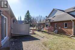 21 CHARLES COURT Smith-Ennismore-Lakefield